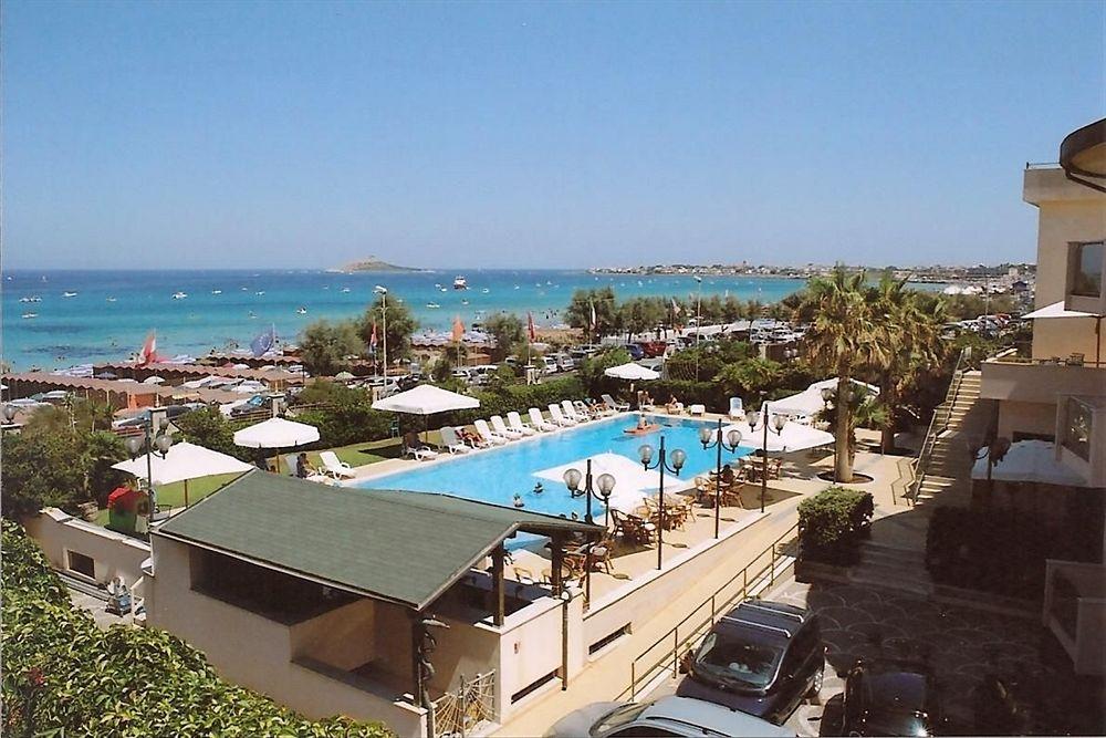 איסולה דלה פמינה Hotel Sirenetta מראה חיצוני תמונה