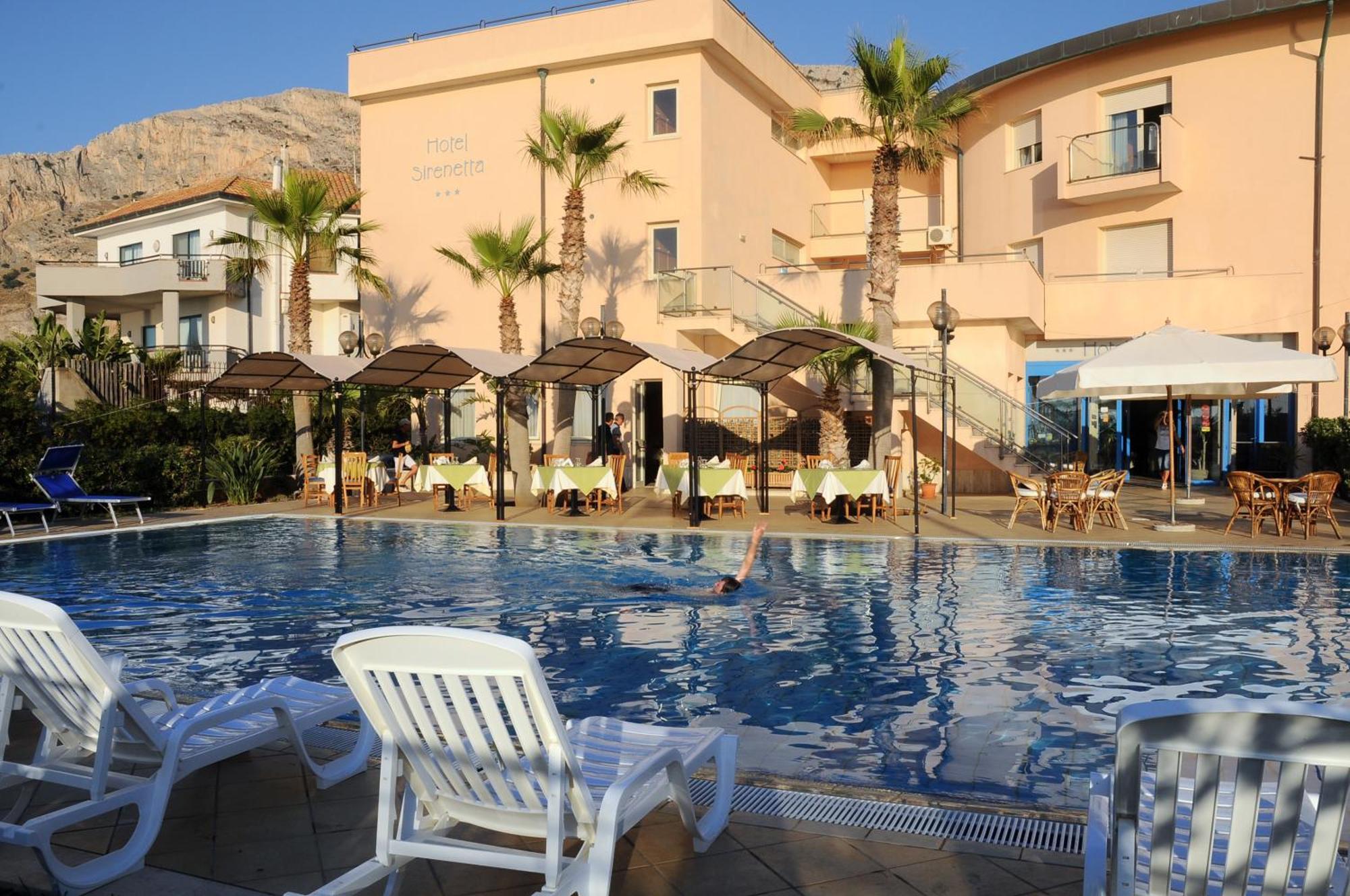 איסולה דלה פמינה Hotel Sirenetta מראה חיצוני תמונה
