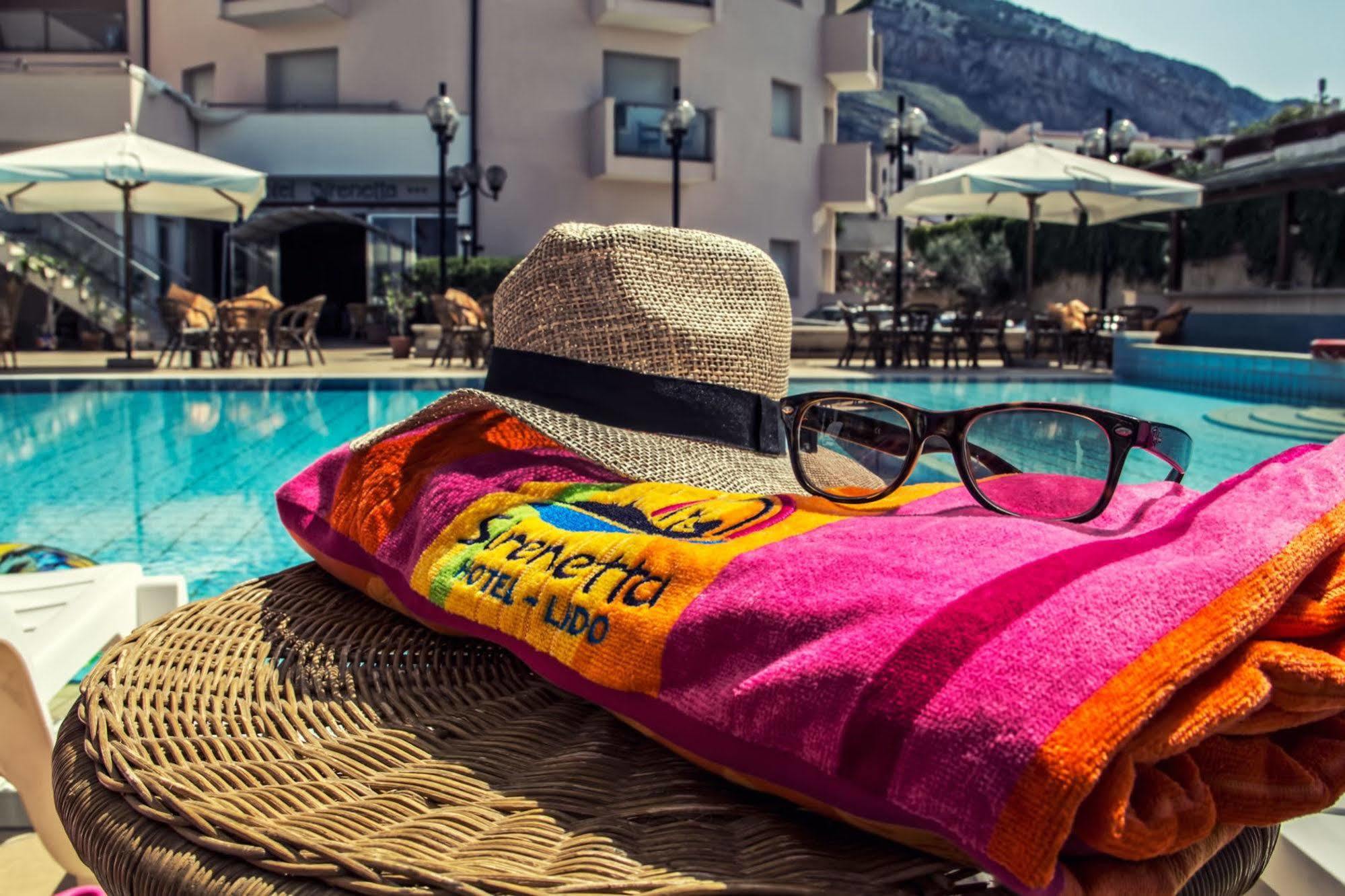 איסולה דלה פמינה Hotel Sirenetta מראה חיצוני תמונה